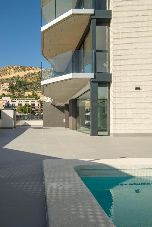 Modern Sea Front Jacuzzi Blue Sky Apartment Alicante Exterior photo